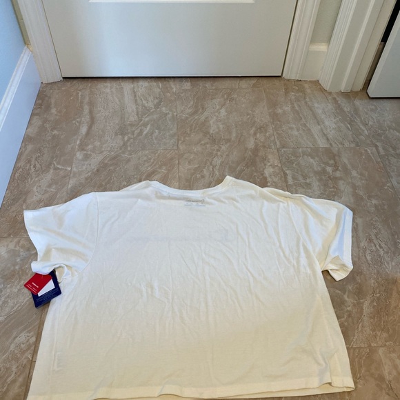 Women’s Champion Cropped Camo Logo Tee - Picture 4 of 5